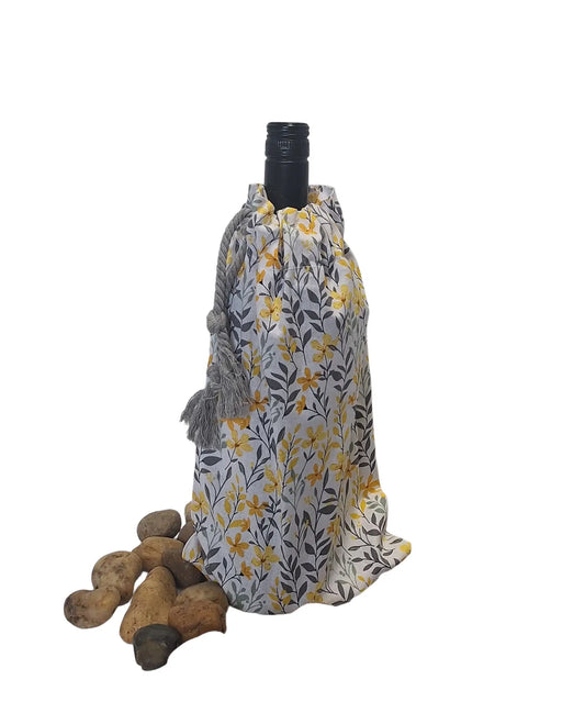Reusable Floral Wine Bottle Gift Bag – Eco-Friendly Wrapping